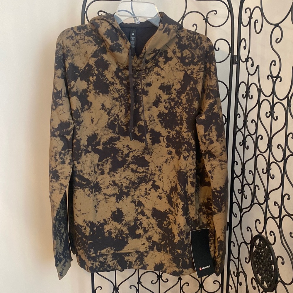 City sweat pullover sweatshirt - GENTLY USED